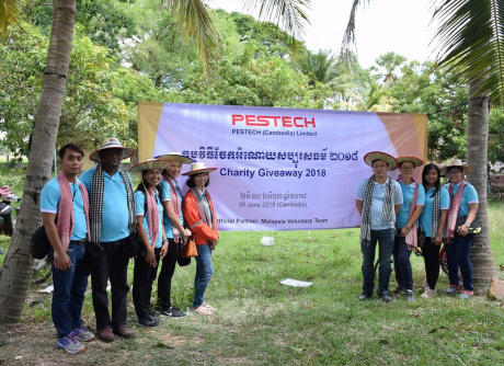 Charity Giveaway @ Cambodia