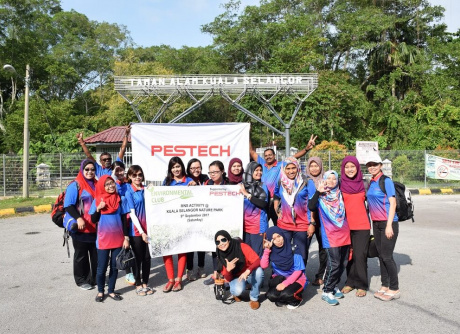 Mangrove Cleaning in Kuala Selangor