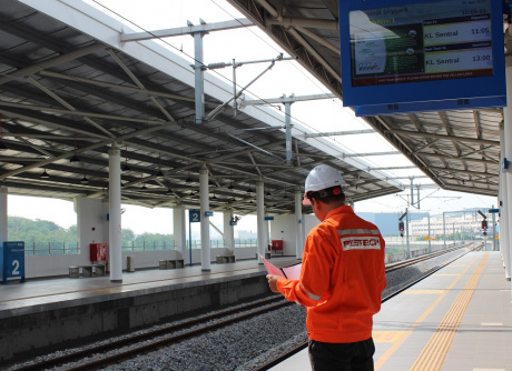 Rail Link From Subang Commuter Station to Subang Skypark